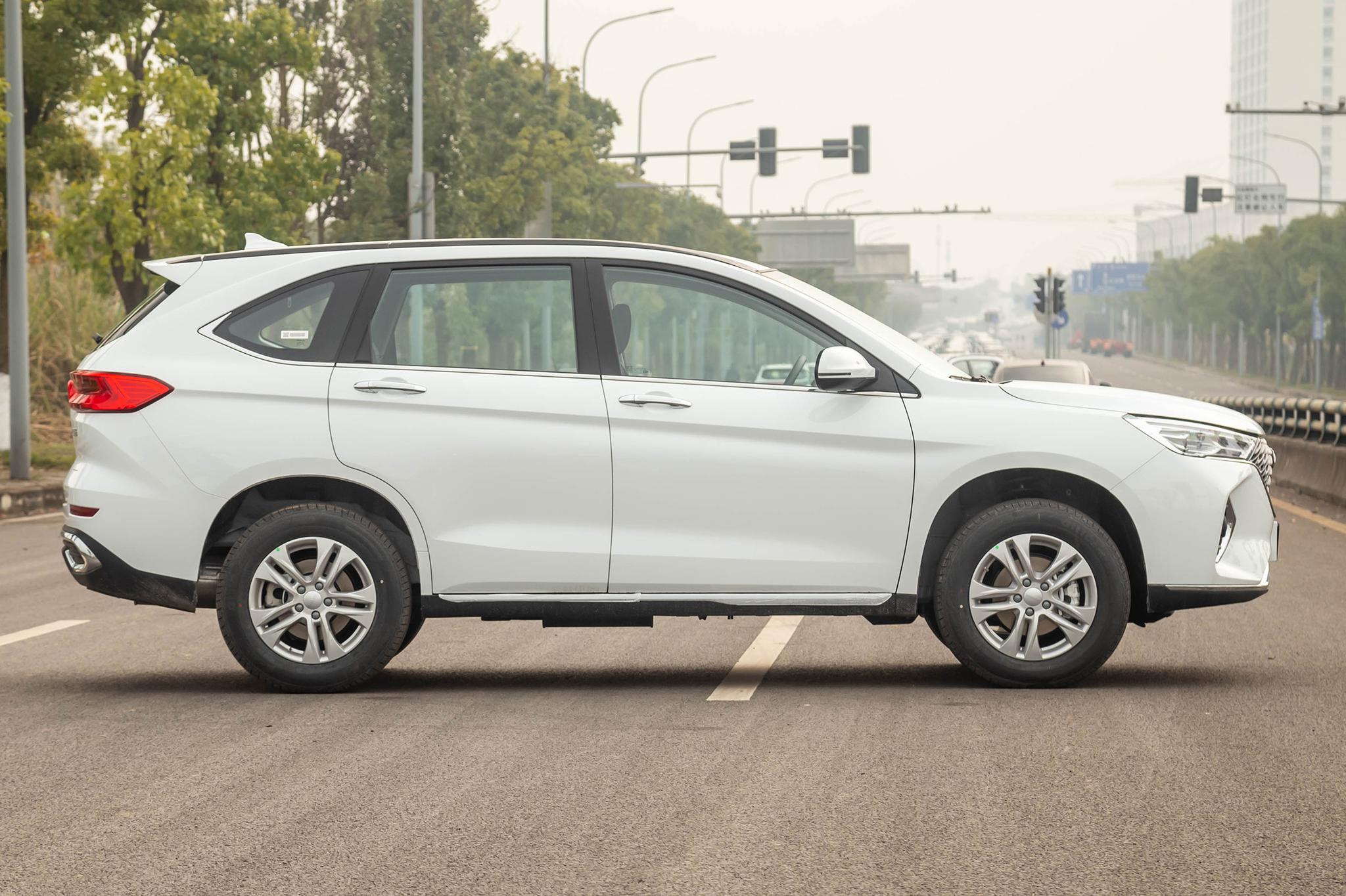 10万起步故障少舒适耐用的suv推荐,省油不坏的家用合资中型suv推荐