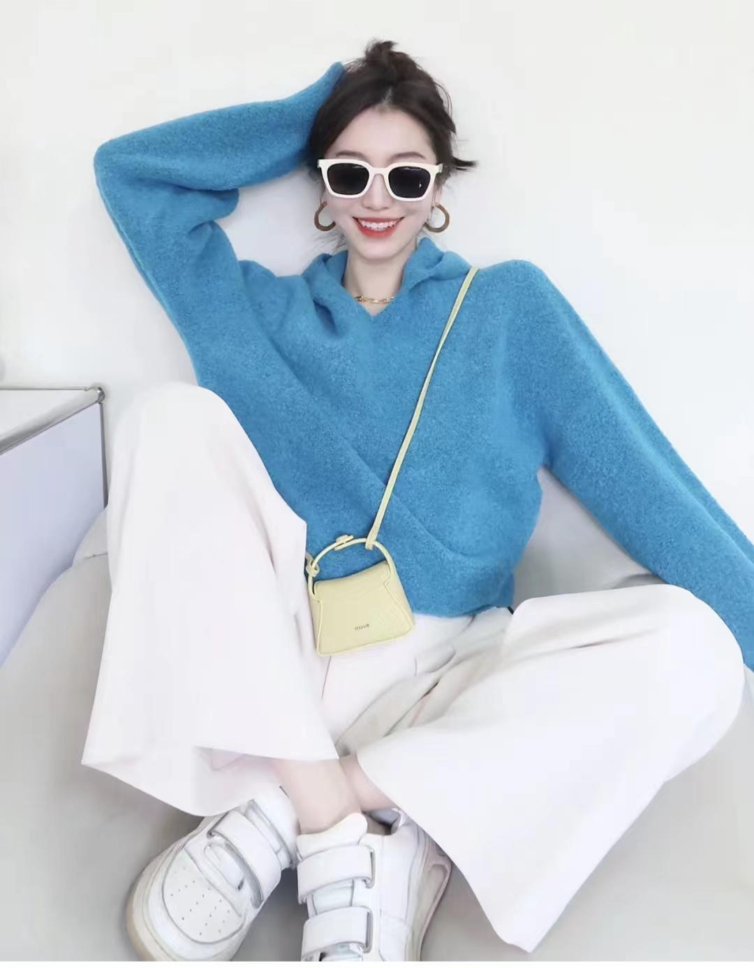 卫衣叠穿内搭加绒打底衫女秋冬,卫衣叠穿搭配秋冬