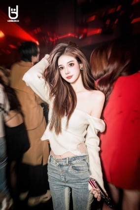 OUIPOPUP！神仙联动，OUIXPSY.PXVSCH官方联名，再次展现Z世代pop