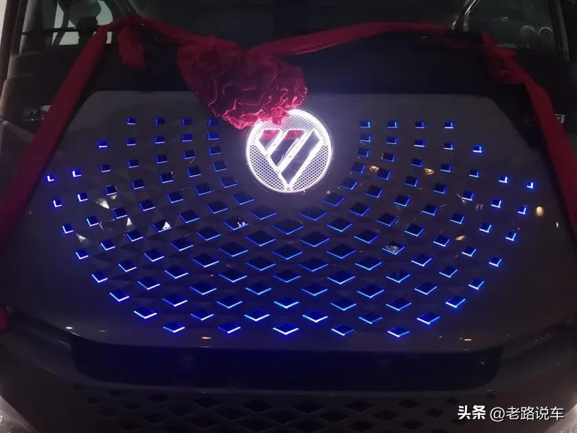 欧曼银河x15发动机试驾,9.6米冷藏车欧曼银河试驾感受