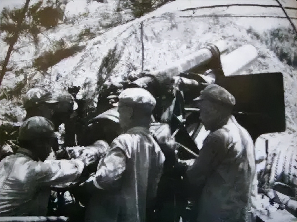 美国二战m109a2式155毫米榴弹炮,m1式155毫米榴弹炮越战