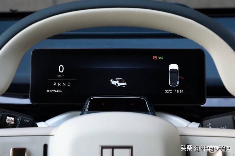 上海车展极氪zeekrx落地价,极氪zeekrx试驾车