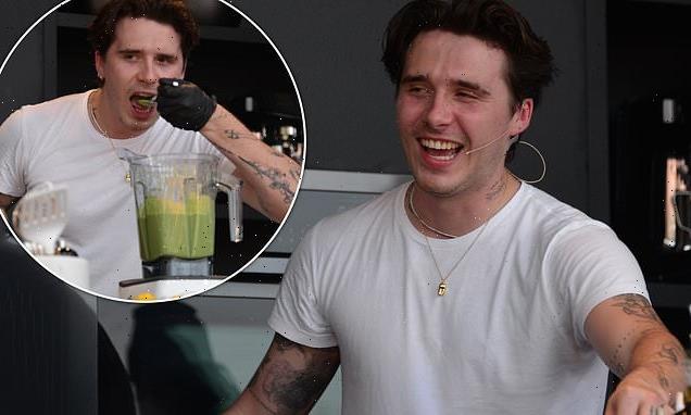 小贝儿子转行厨师被狂嘲！花60万请人炸鱼，网友怒骂关系户