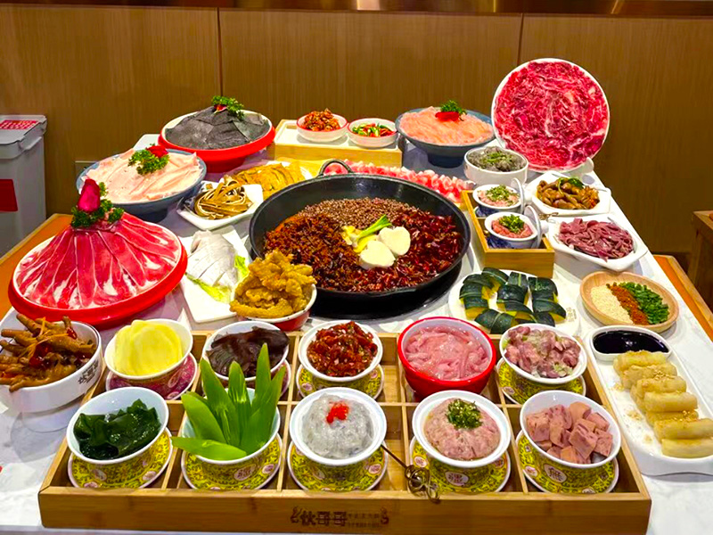 兰州网红火锅品牌加盟,自助火锅烧烤一体加盟哪个品牌好