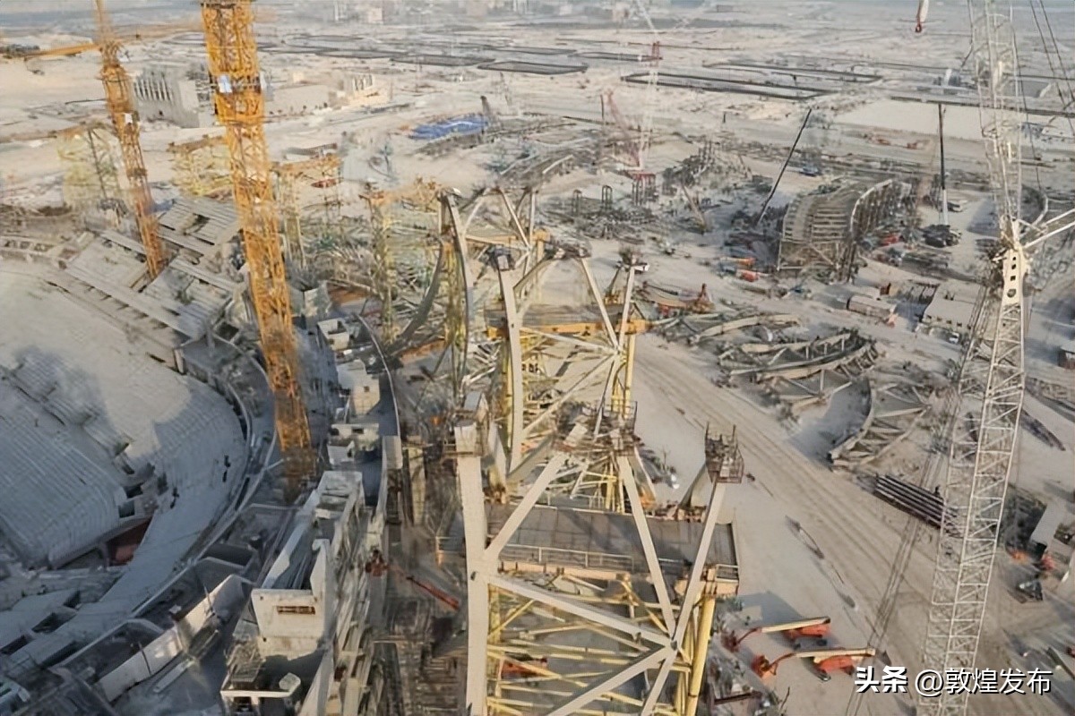 这届世界杯含“中”量有点高！从大熊猫到中国制造，能去的都去了！