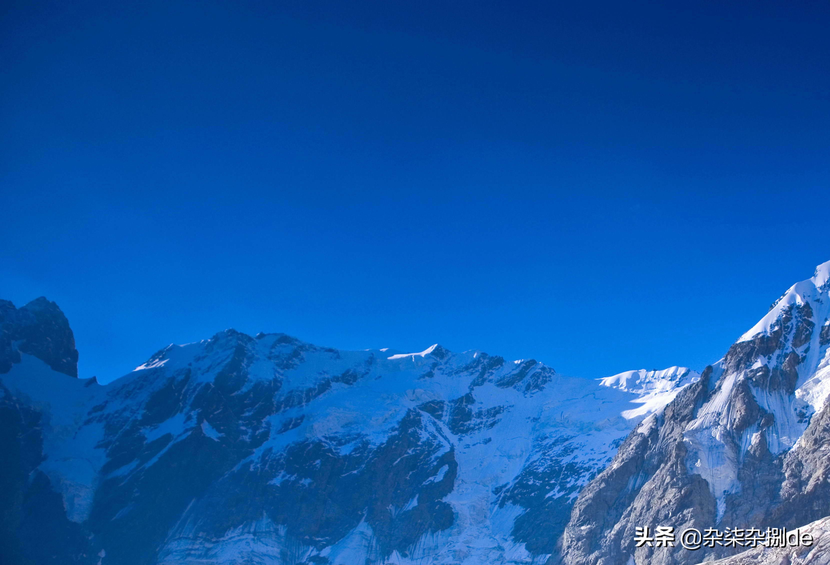 天空背景素材蓝天白云横屏,天空白云小清新背景图