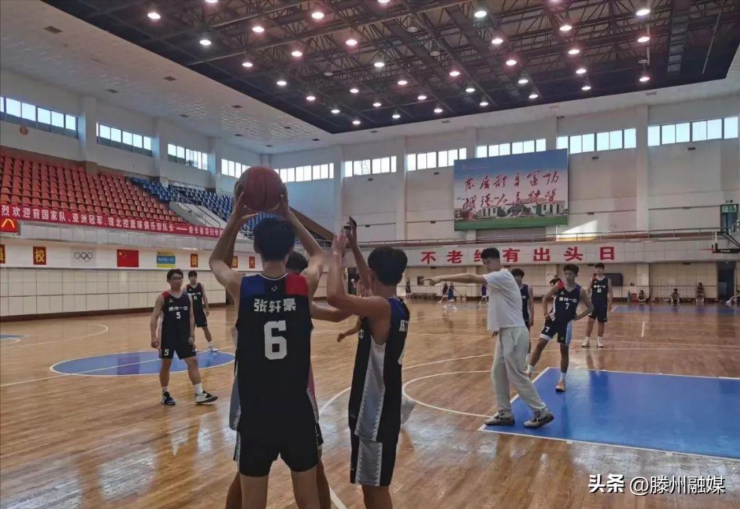 俞长栋重回母校,俞长栋枣庄