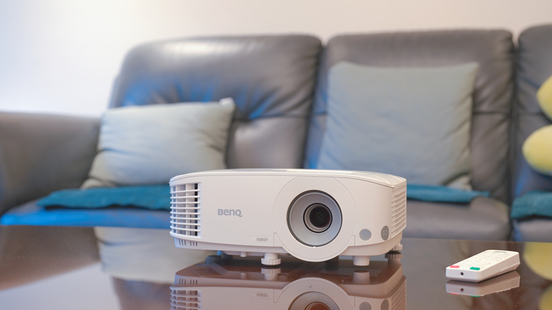 爱普生tw5700tx和明基mh560,明基mh560对比爱普生5700tx选哪个