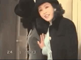 向太事业版图扩张，前往杭州买地盖房子做生意，亲自参与品牌设计