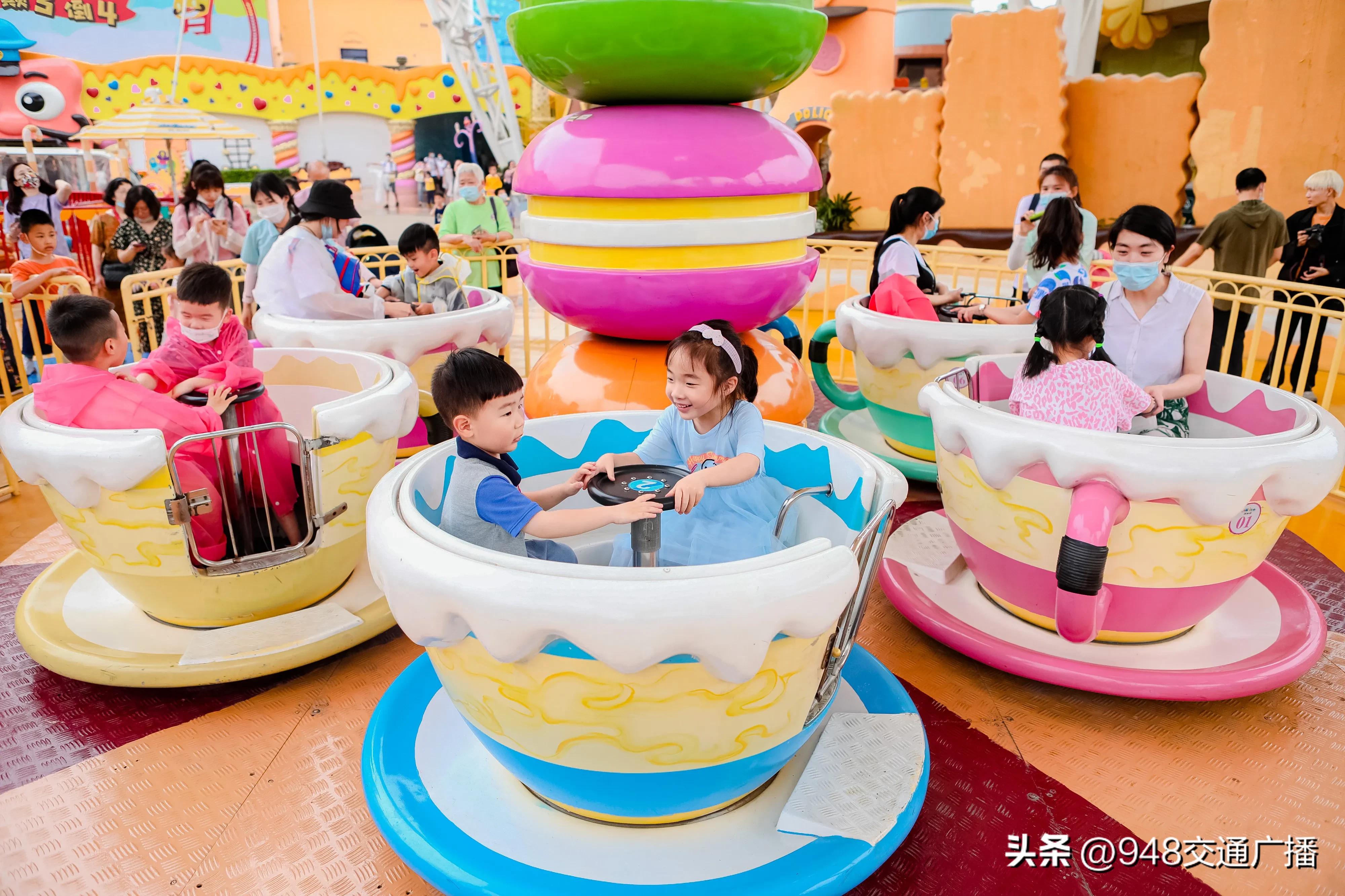 武汉欢乐谷遛娃,武汉户外遛娃欢乐谷