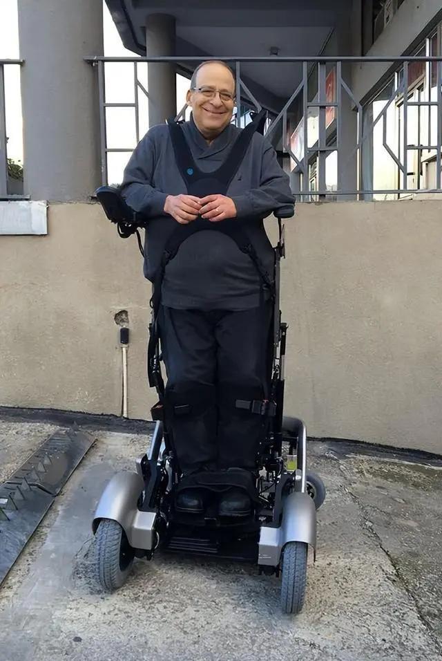 为世界杯开球的外骨骼机器人，股价狂跌99%之后未来在哪？