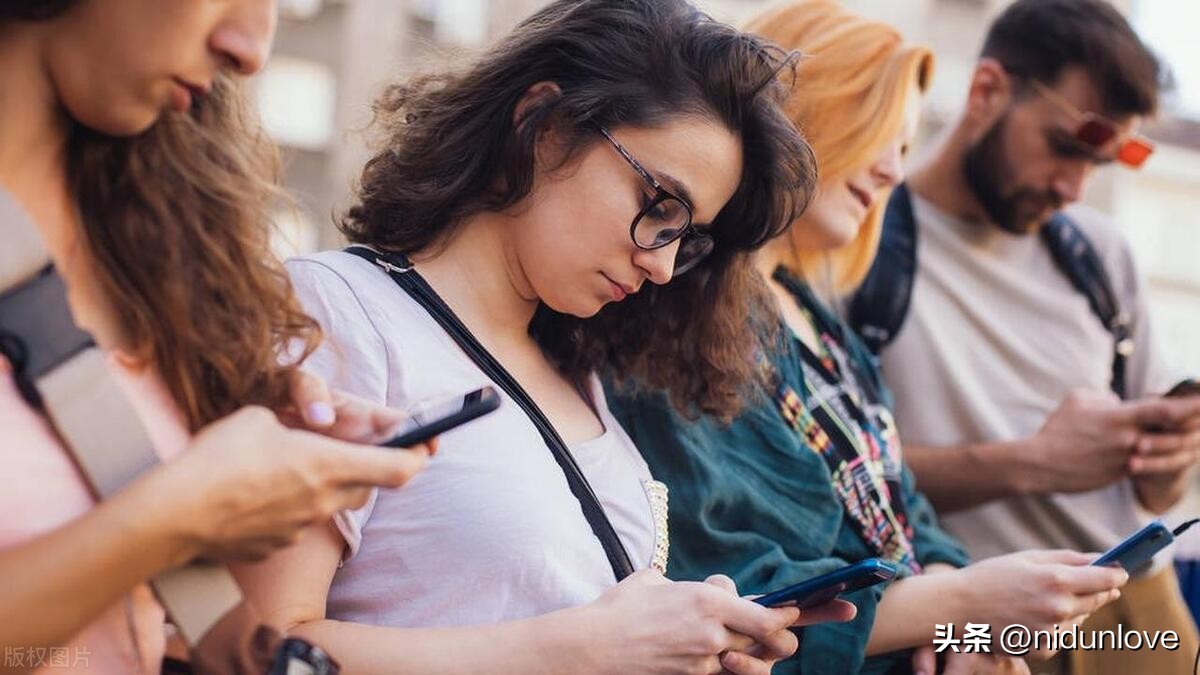 如何利用移动互联网,如何解决碎片化信息的问题