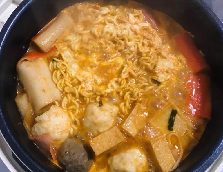 安本素电压力锅和苏泊尔哪个好,安本素电压力锅优缺点