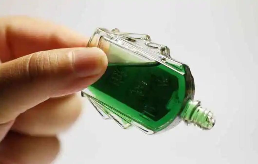 为什么一群人中蚊子偏偏咬你,一群人里面蚊子为什么只爱咬一人