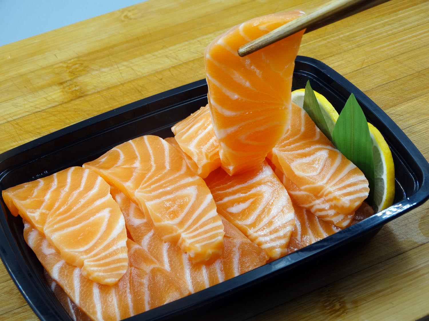 网购三文鱼靠谱吗,网购三文鱼能吃吗