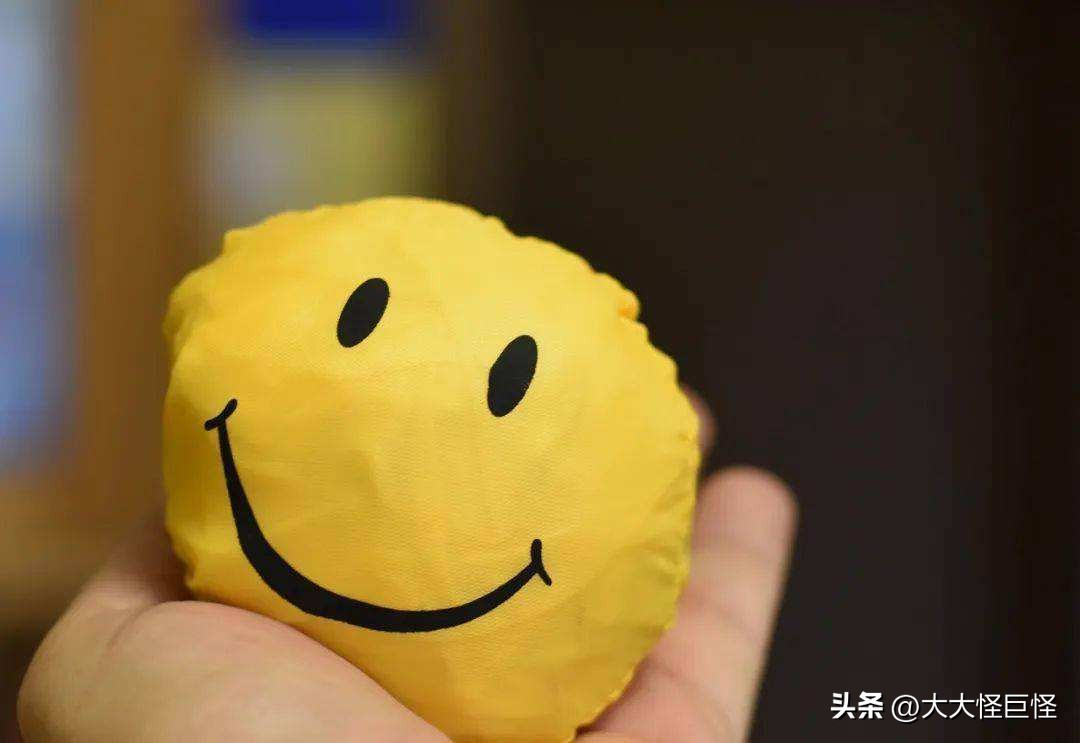 冒充富二代诈骗空姐,冒充飞行员诈骗多少钱