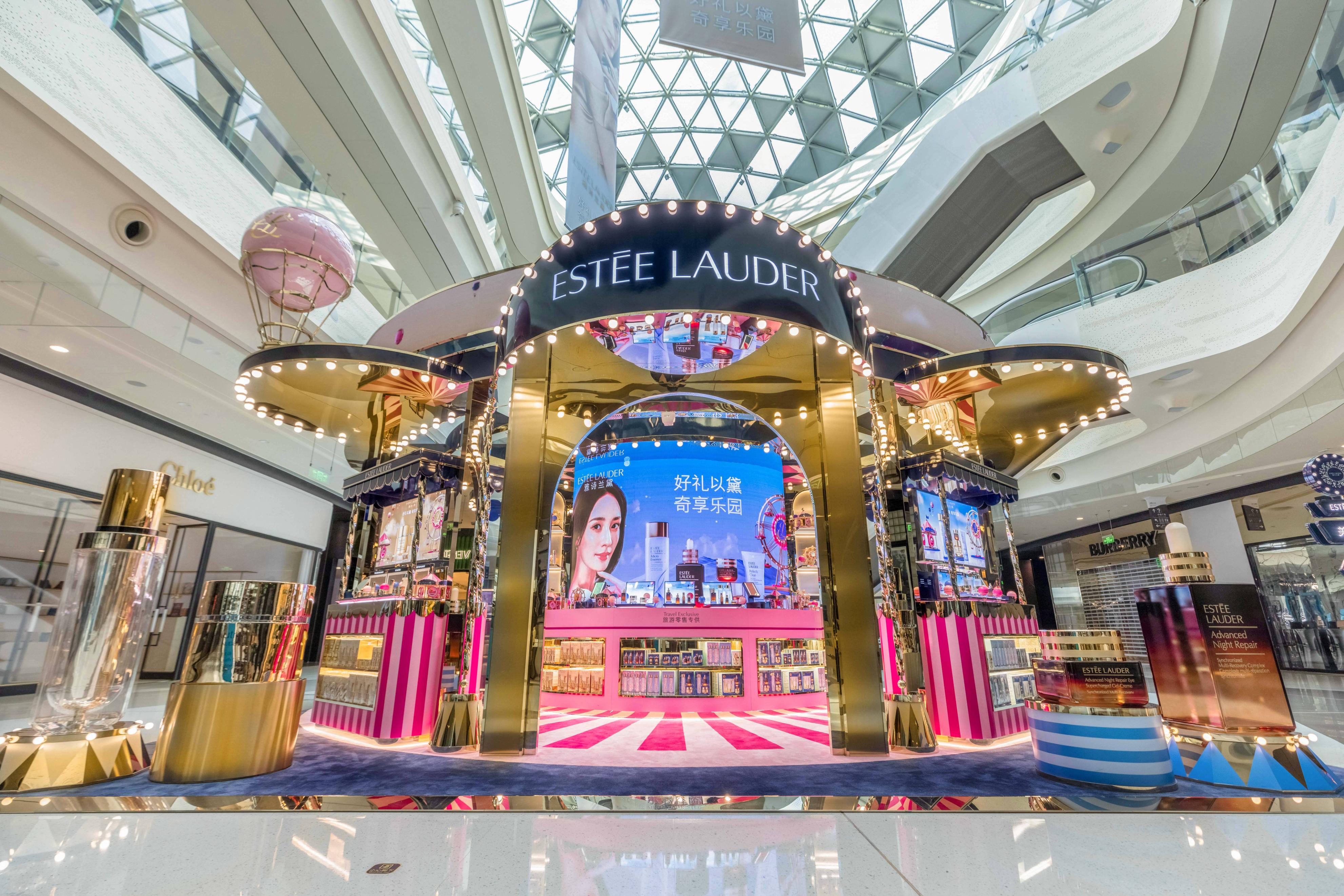 黄明昊福建打卡,黄明昊新代言面膜