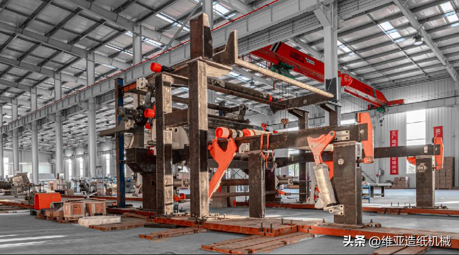 卫生纸造纸机器全套设备多少钱,维亚造纸机械有限公司