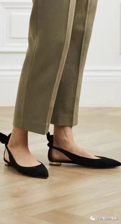 宝宝的胖脚丫可爱,萌娃的胖脚丫可爱