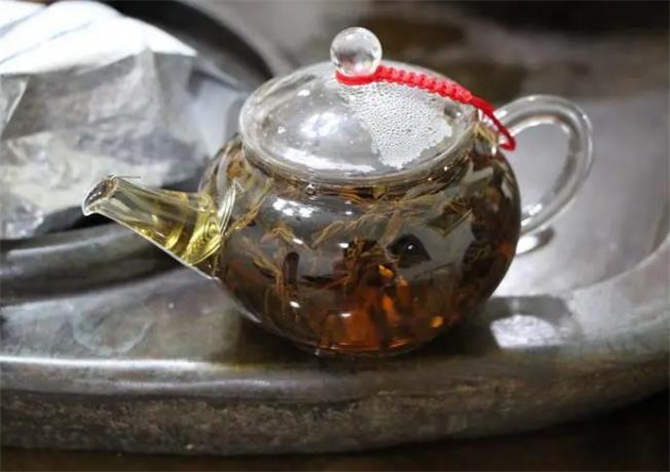 泡茶的水温度多少最好,泡茶的水温是多少度最好