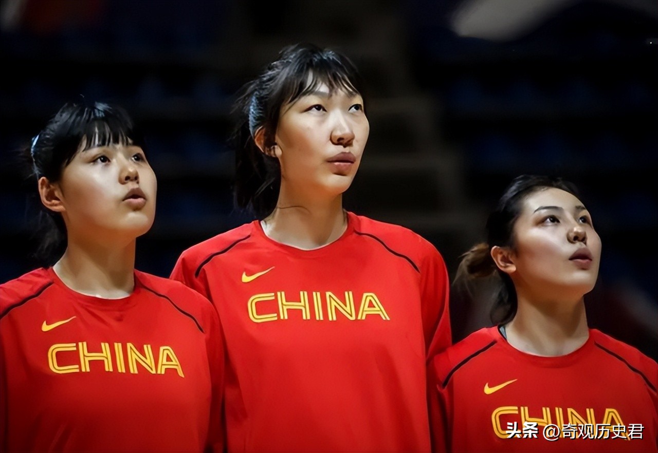 女篮队员李月汝身高简介,中国女篮大中锋李月汝今何在