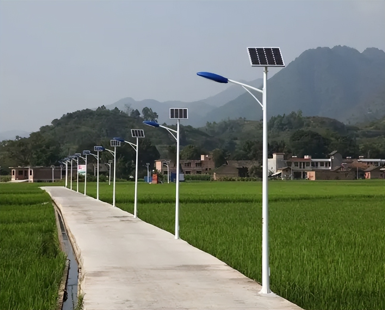 6米太阳能路灯多少钱,6米高太阳能路灯的价格是多少元