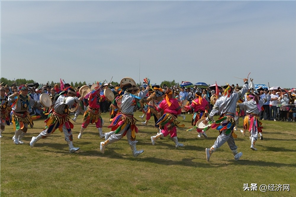 踏歌秋水之城畅享瑟宾风情——讷河市第30届鄂温克族瑟宾节暨民族风情游活动开幕