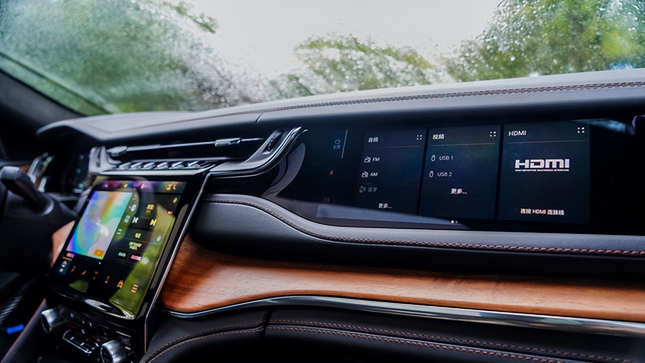 jeep大切诺基4xe落地价西安,全新jeep大切诺基柴油