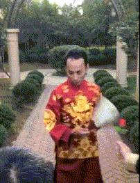 丝袜上可以纹身吗,女生纹身还能穿丝袜吗