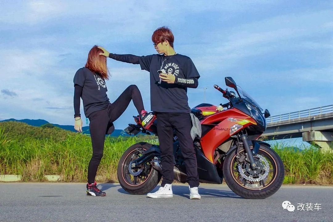 头文字d的女朋友,头文字d里面gt86的车主