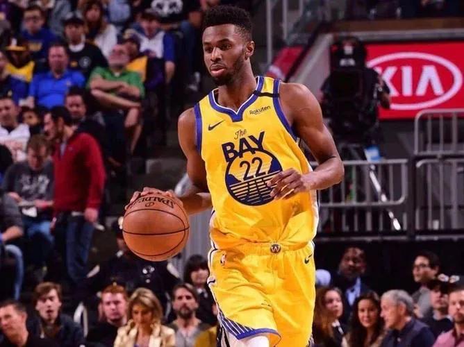 字母哥东契奇谁更有前途,字母哥东契奇谈nba强度