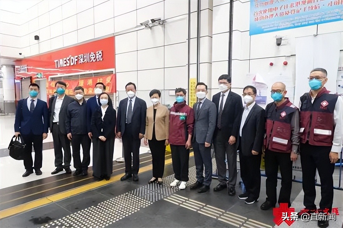 应特区政府请求，中央援港抗疫中医专家组抵港