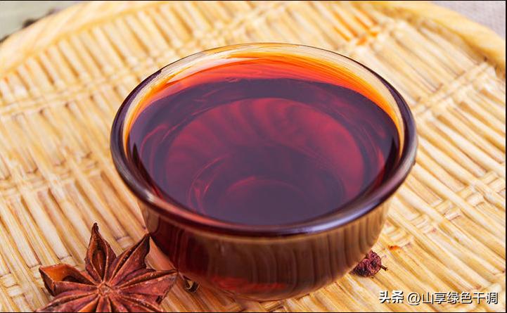 白蔻香料在卤水是干什么用的,白蔻在卤水中用法