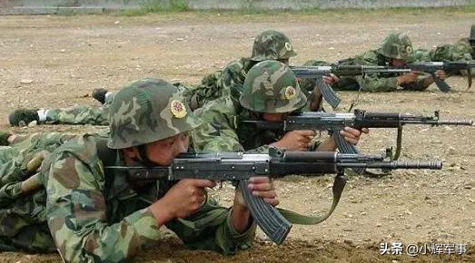 老兵心中永远的神枪81式突击步枪,国产最新步枪魔改81式步枪