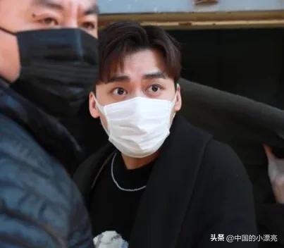 李易峰事件大家的看法,李易峰事件到底是真是假