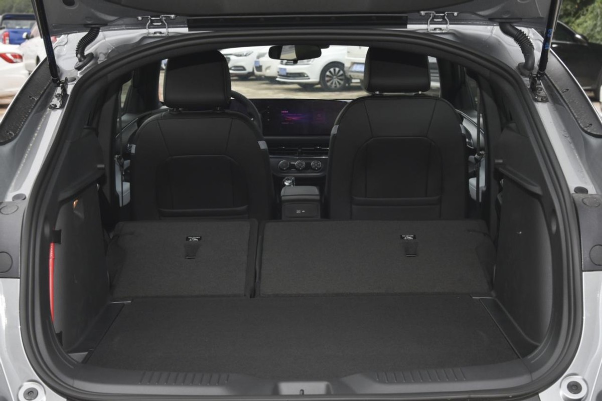 新款逍客和新款劲客的区别,空间远超日产逍客的合资suv