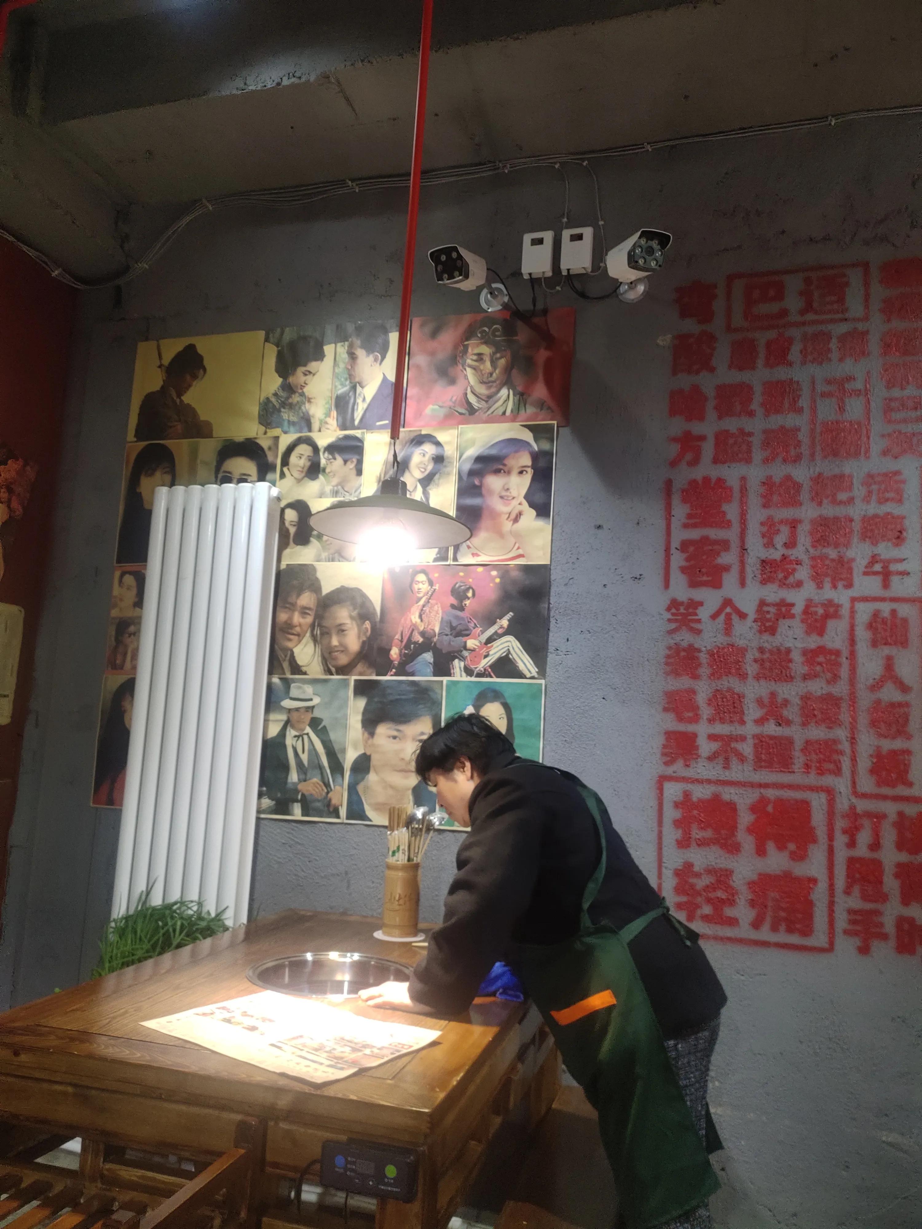 怀旧风格回忆感满满的火锅店,灶仟喜市井火锅优惠套餐