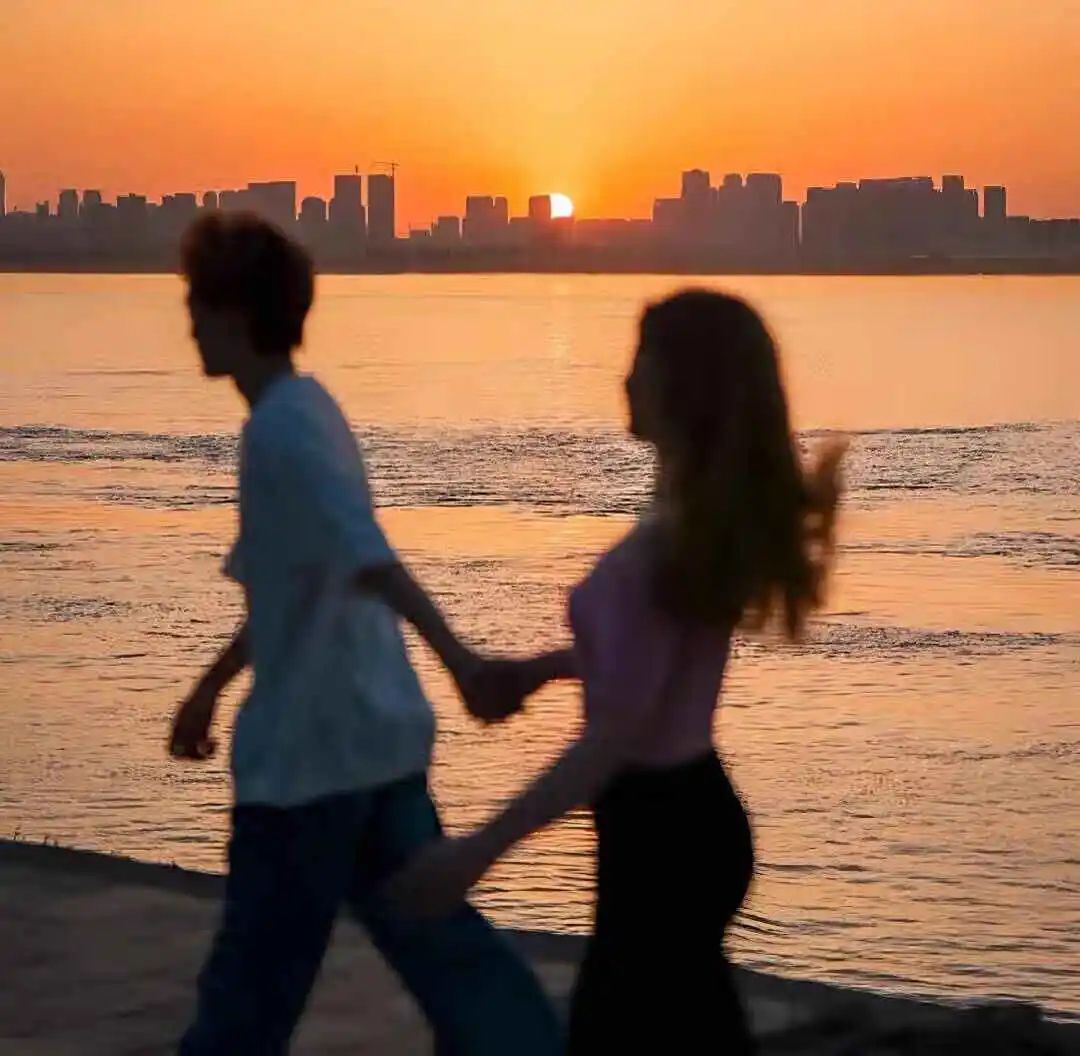 情侣60天文案短句干净,情侣恋爱一百天文案短句干净温柔