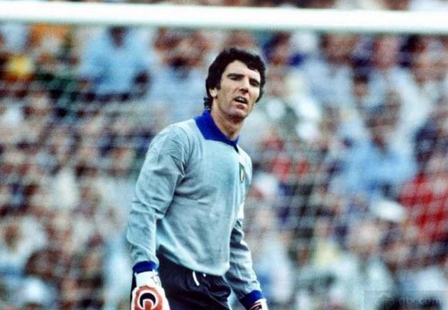 1982世界杯意大利2-0波兰,1982世界杯罗西帽子戏法