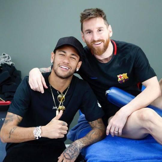 足球三个传奇内马尔,足球场上的内马尔高光时刻