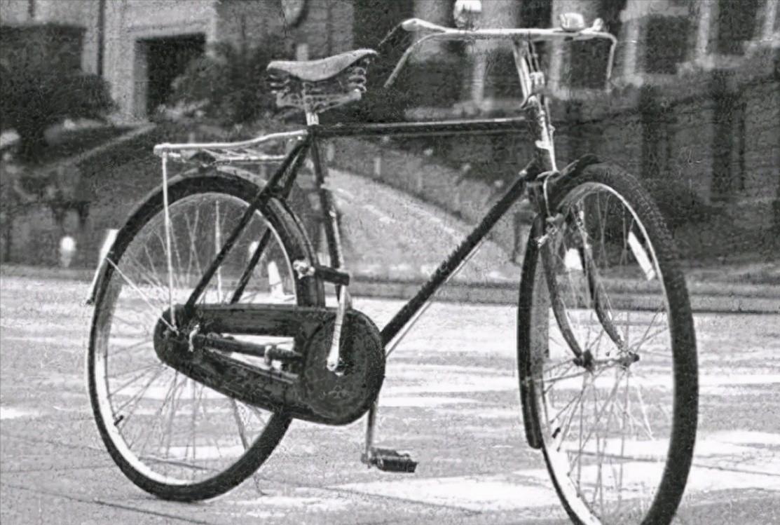 70年代的“凤凰牌”自行车，一辆150元，相当于现在多少钱？