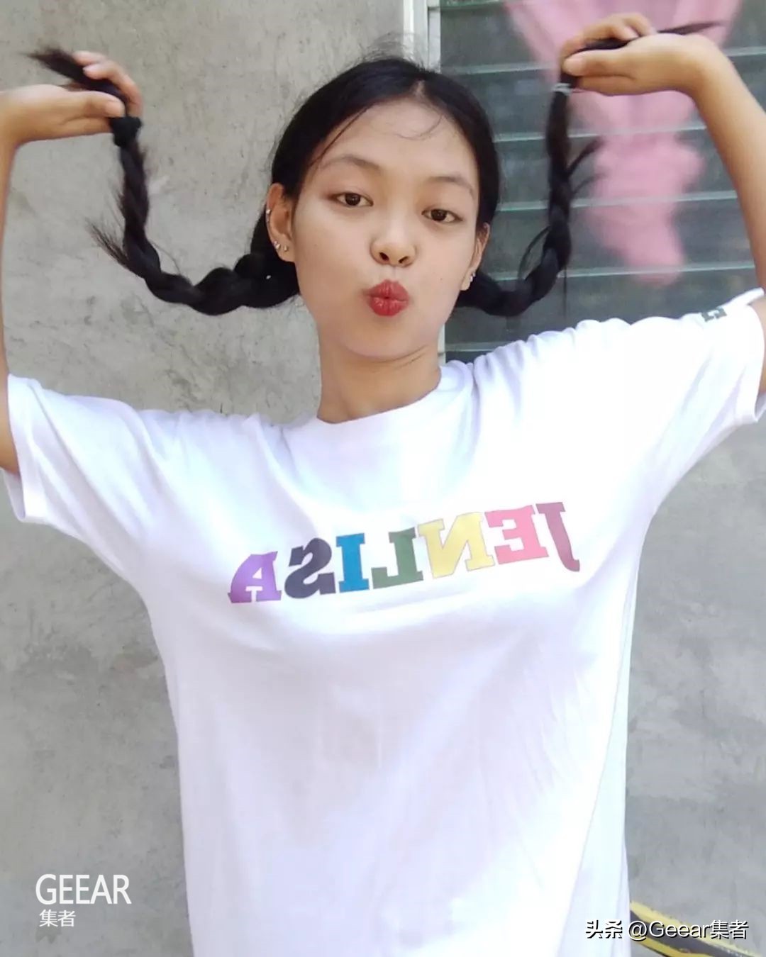 jenniejisoo撞脸视频,9岁韩国小女孩撞脸jennie