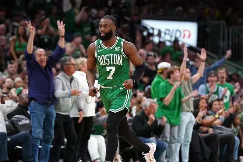 过去25年最强的25名球员詹姆斯,美媒排名现役库里第一