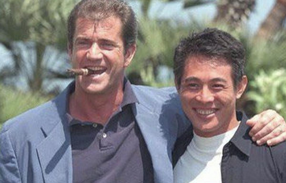 原来吴京真没吹牛！李连杰出脚就是杀人技，计春华：我抗不住一脚