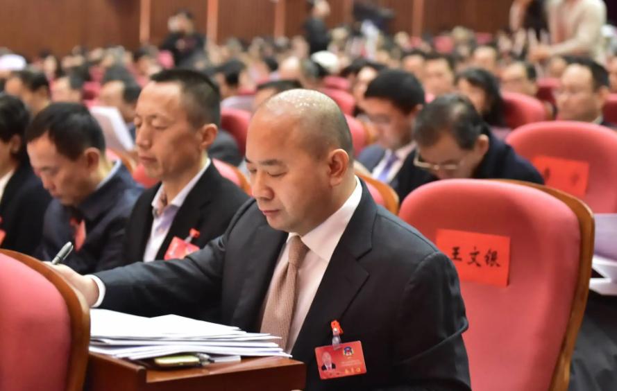 中国最有钱的隐形富豪开矿,中国隐形富豪矿王