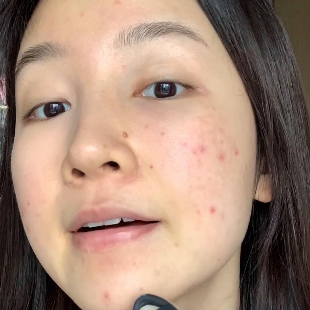 卡姿兰小夜猫粉底液遮瑕效果如何,卡姿兰小夜猫遮瑕膏遮瑕刷沾水吗