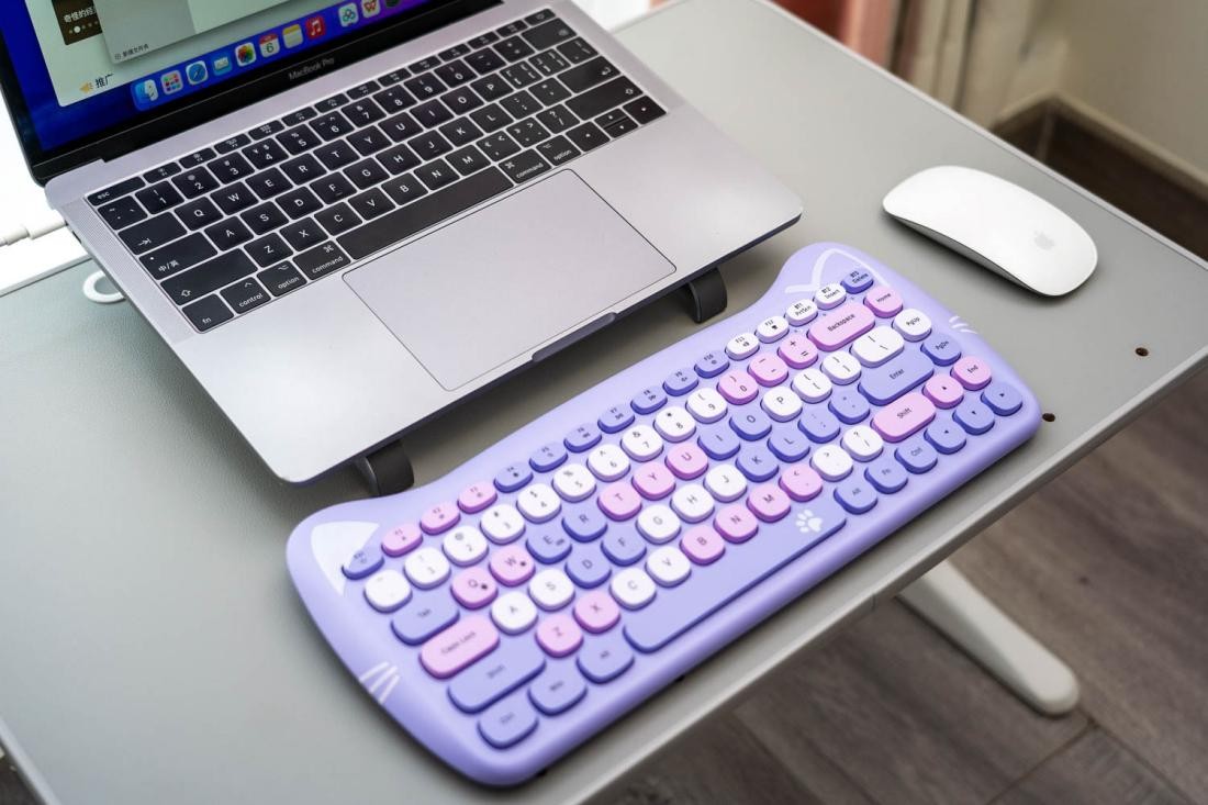 黑爵蓝牙键盘手感,黑爵机械键盘樱花粉测评