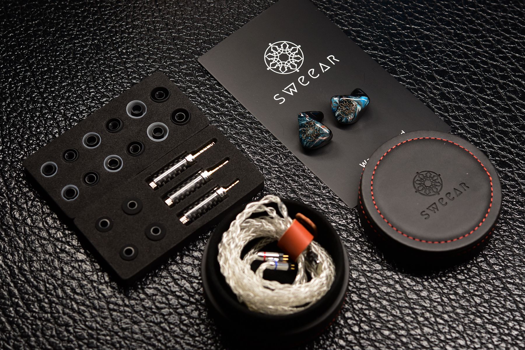 没想到香港本土还有高端耳机，11单元让人有退烧的冲动