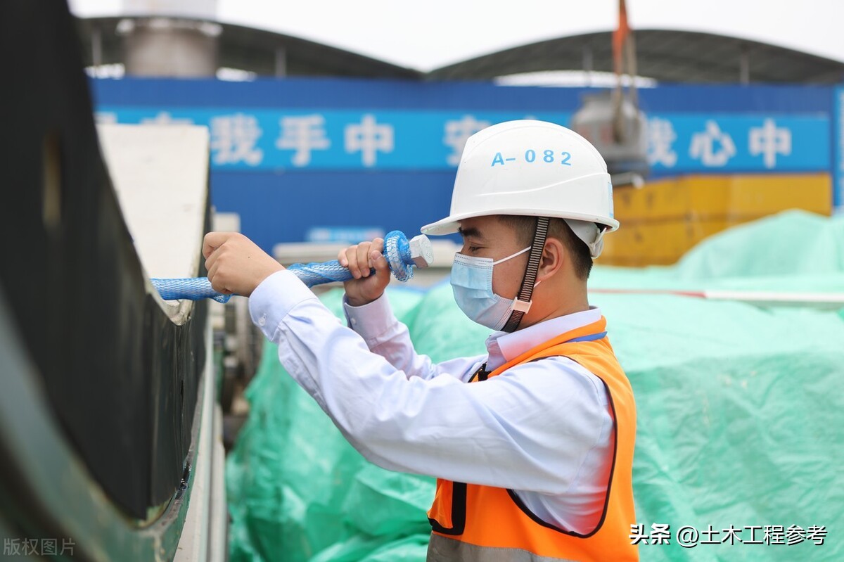 2023年一级造价师案例真题下载,2024年建筑一级建造师试题