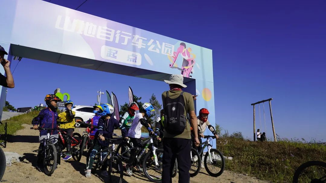 滑雪场开启夏季游,夏季开放的滑雪场